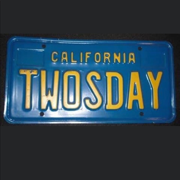 Meet your Posher, Tuesday - Picture 2 of 6